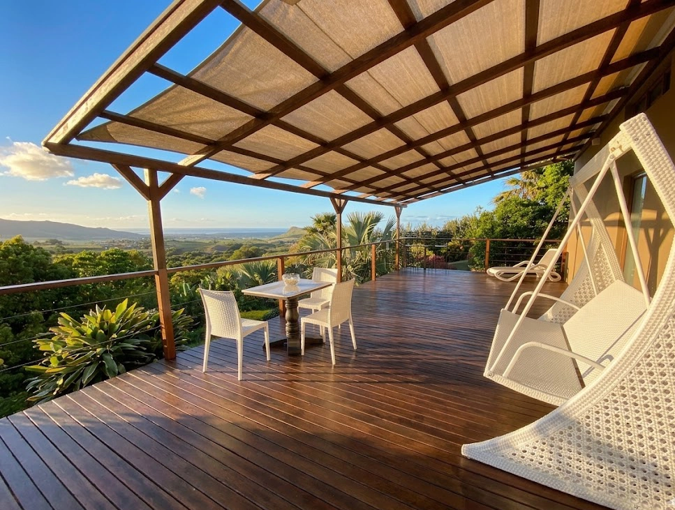 Terrace overlooking the hills at Les Mariannes